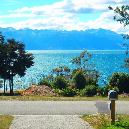 Lakefront Fantail Cottage Lake Hawea, Wanaka Kültér fotó