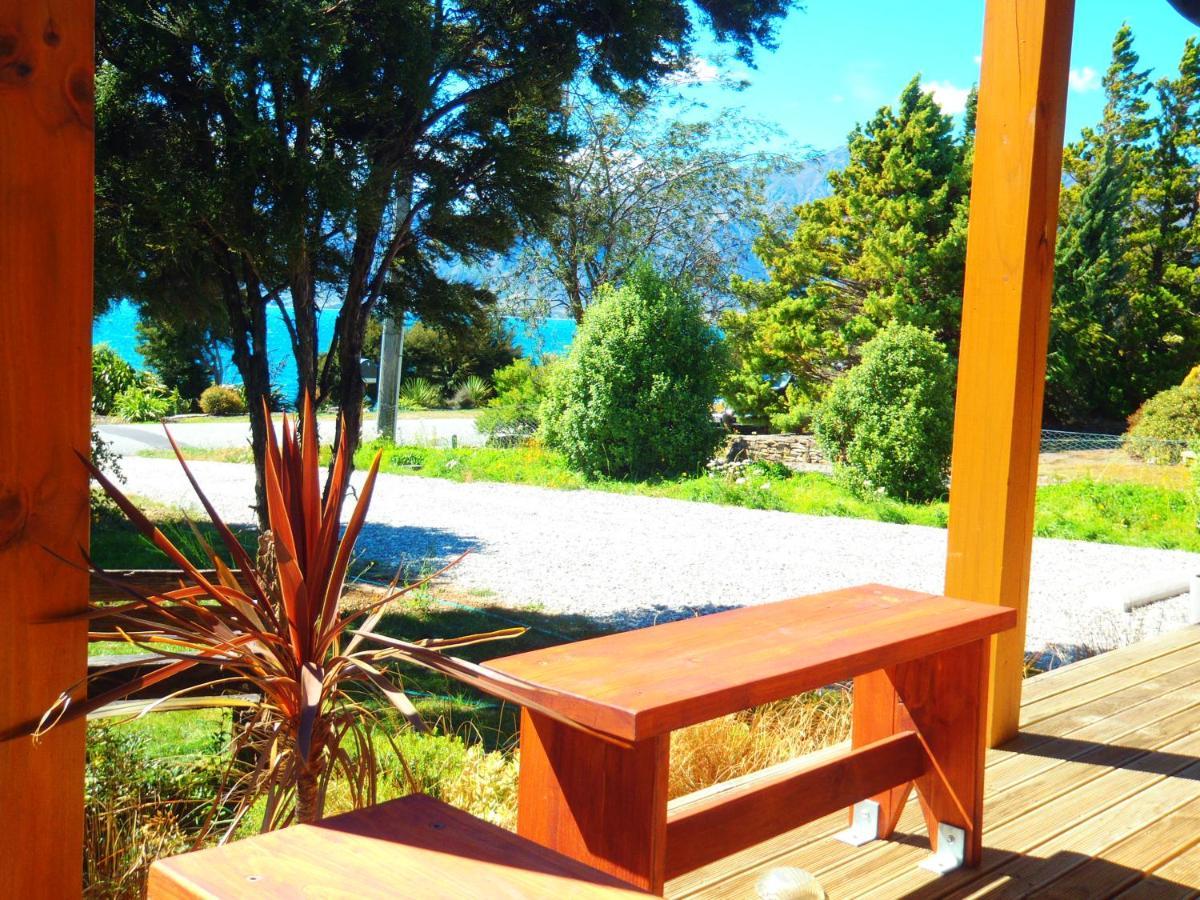 Lakefront Fantail Cottage Lake Hawea, Wanaka Kültér fotó