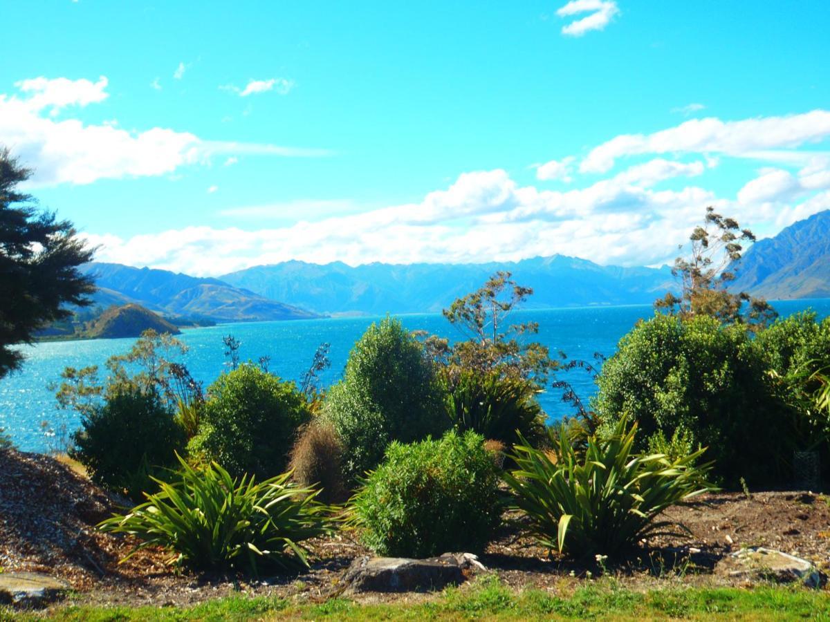 Lakefront Fantail Cottage Lake Hawea, Wanaka Kültér fotó